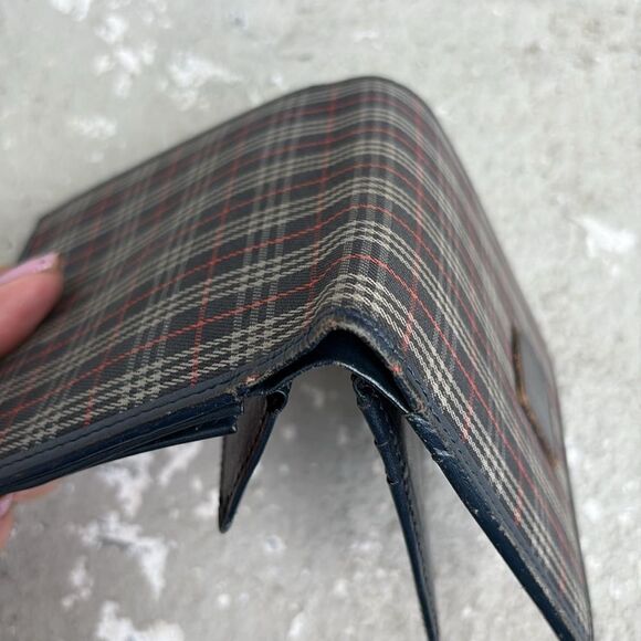 Vintage Burberry bifold wallet - Picture 12 of 12